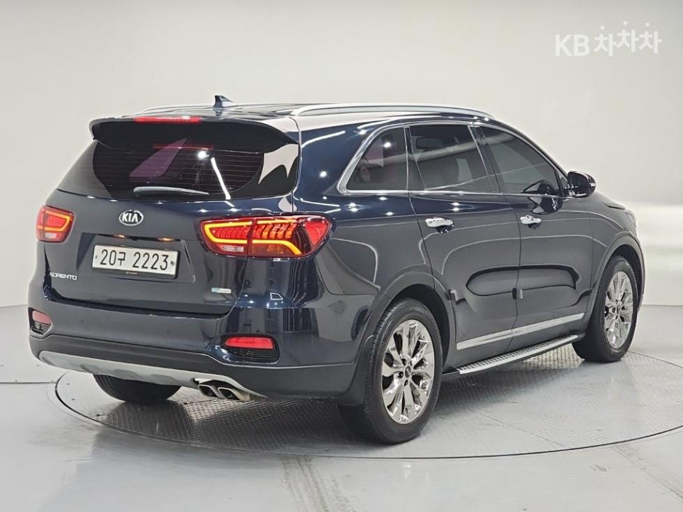 Kia Sorento Noblesse Special — фото 4