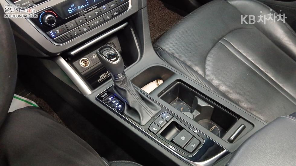 Hyundai Sonata — miniaturë 14