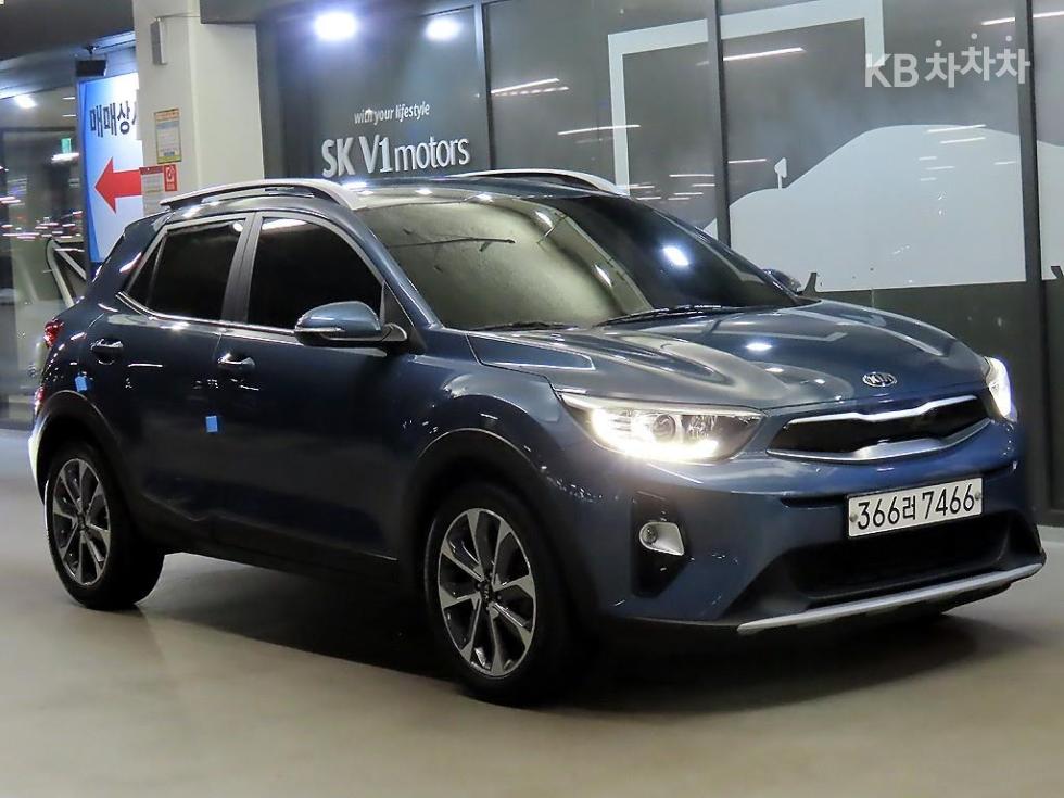 Kia Stonic PRESTIGE — фото 1