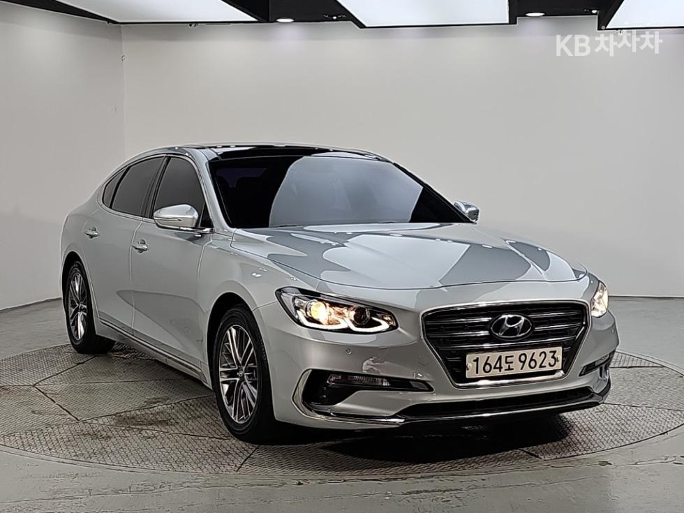 Hyundai Grandeur BASE MODEL — фото 2