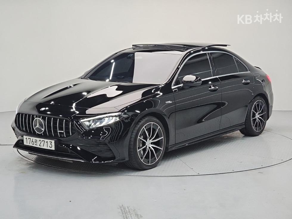 Mercedes-Benz A-Class — фото 1