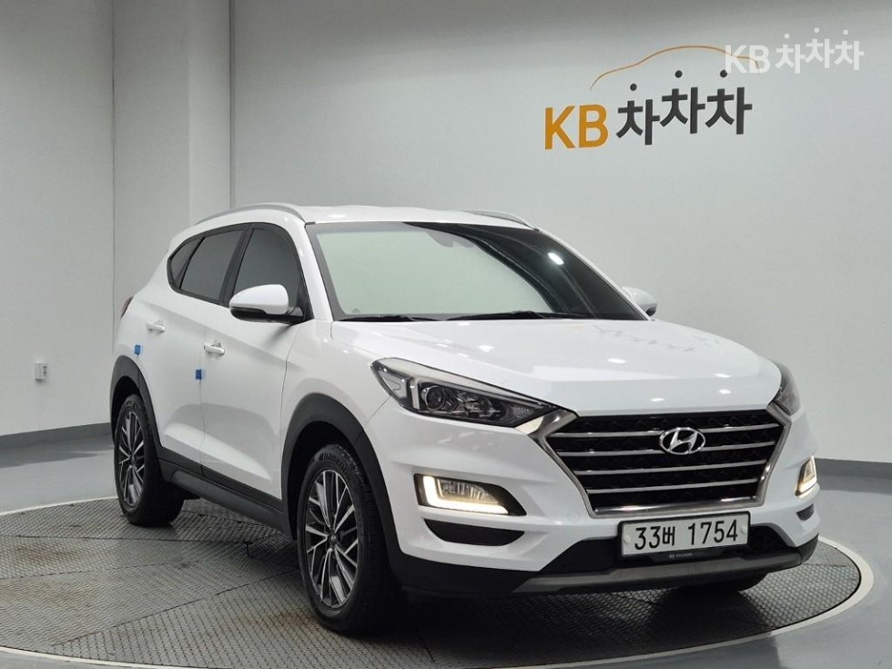 Hyundai Premium — фото 4