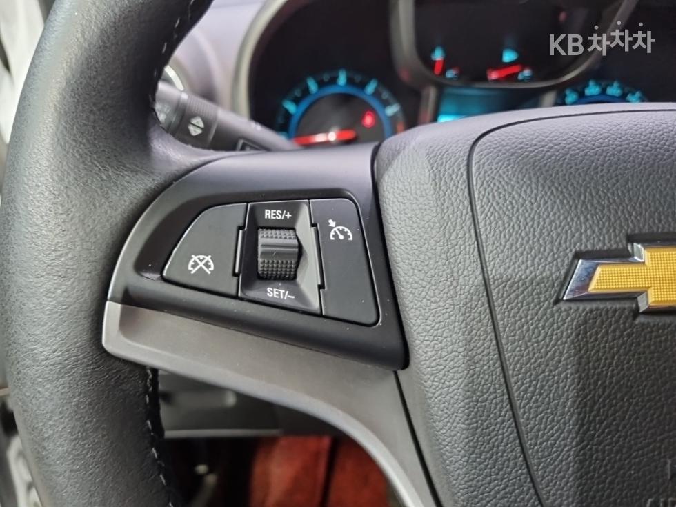 Chevrolet Orlando — miniaturë 13