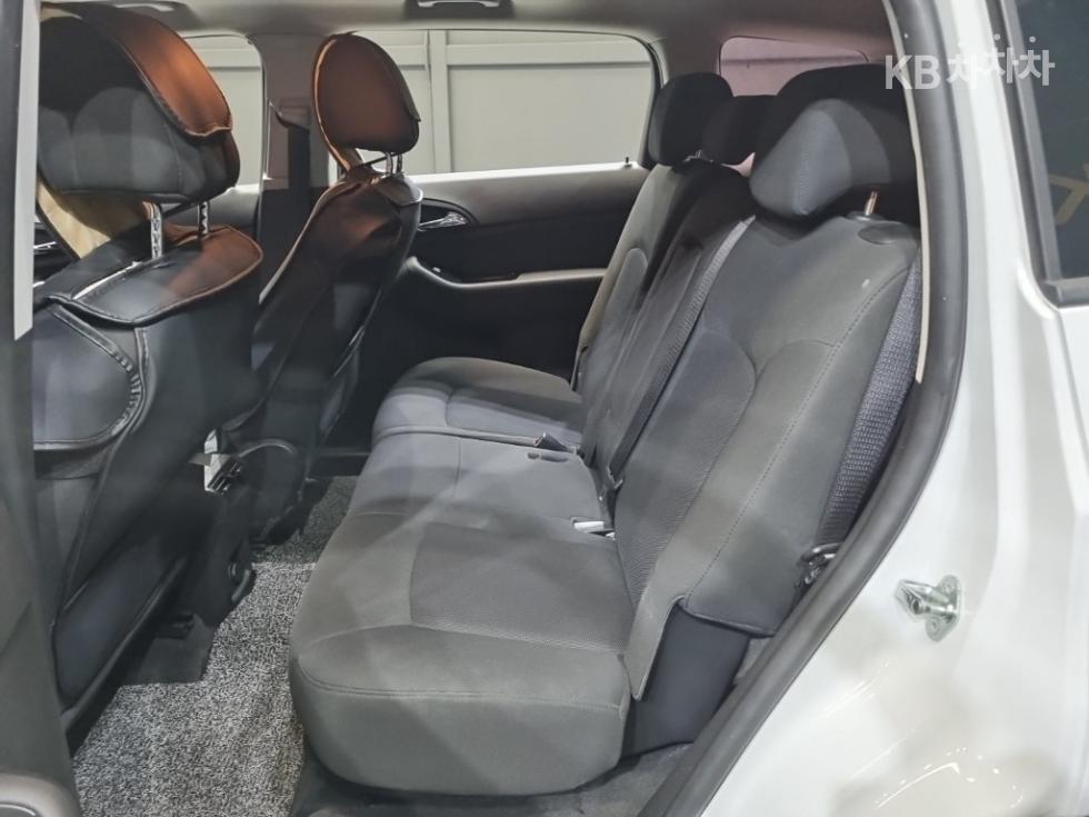 Chevrolet Orlando — miniaturë 15