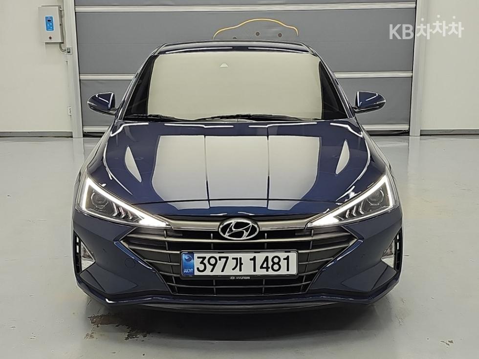 Hyundai Avante Smart — фото 2