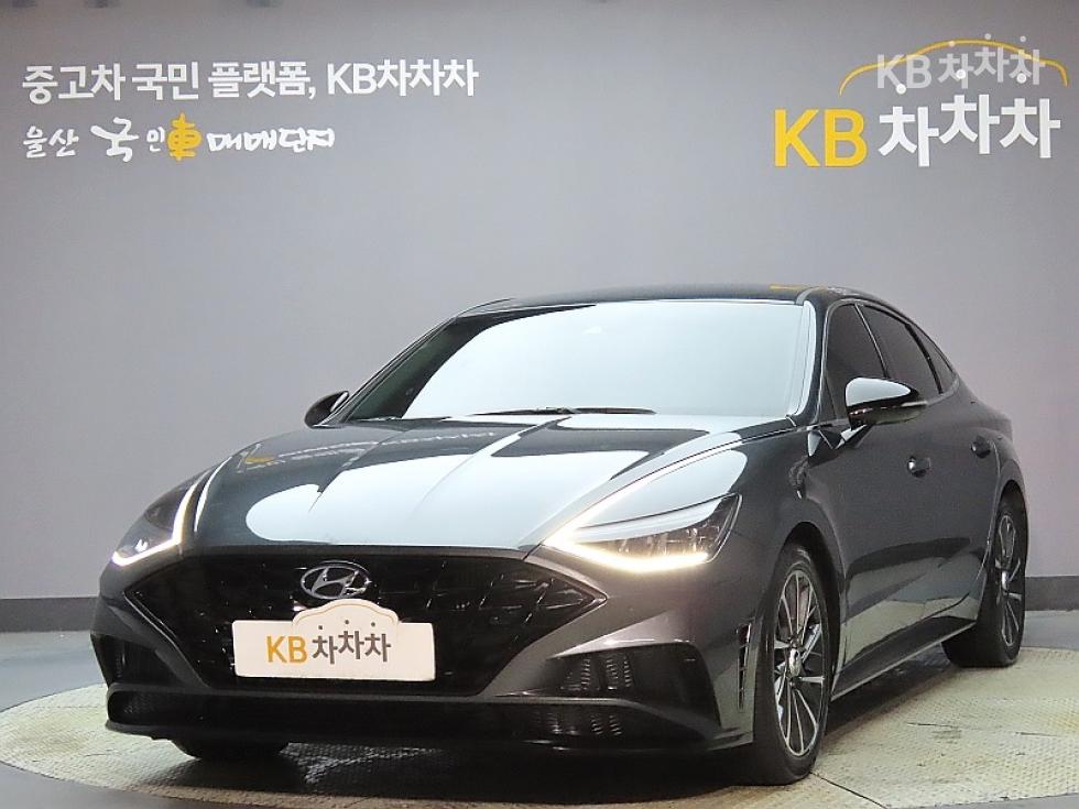 Hyundai Sonata Premium Family — фото 1