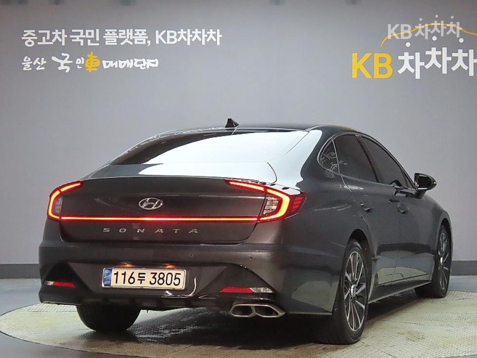 Hyundai Sonata Premium Family — фото 2