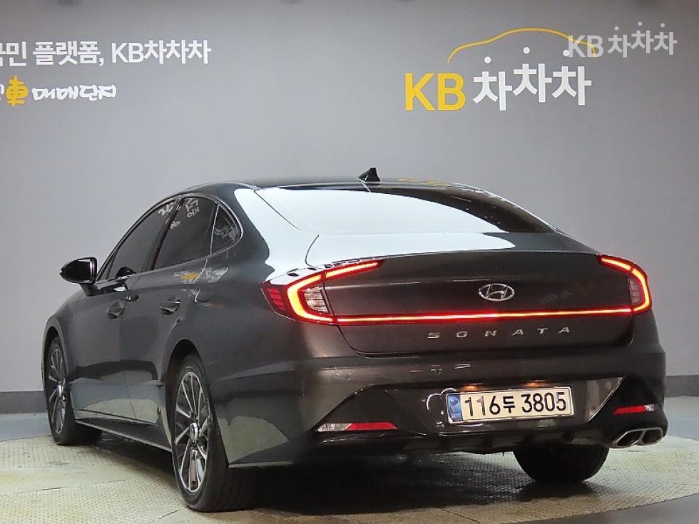 Hyundai Sonata Premium Family — фото 4