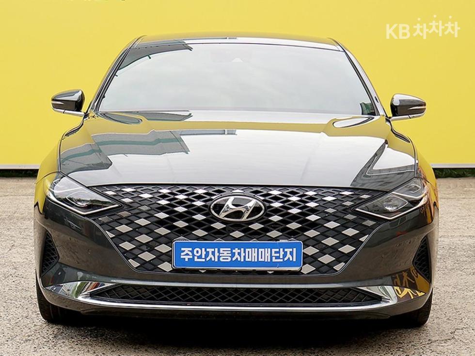 Hyundai Grandeur Premium — фото 1