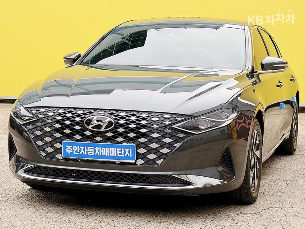Hyundai Grandeur Premium — фото 2