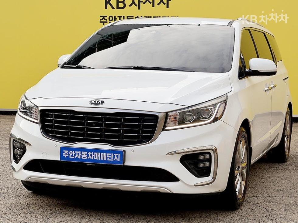 Kia Carnival Noblesse Special — фото 2
