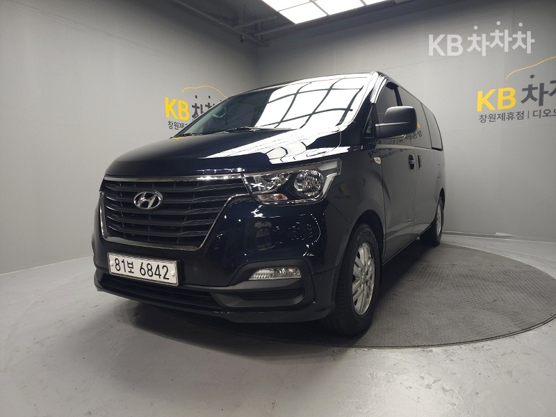 Hyundai Starex Smart — фото 1