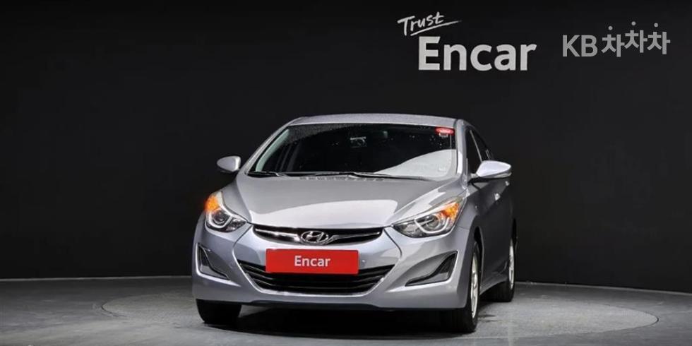 Hyundai Elantra — miniaturë 3