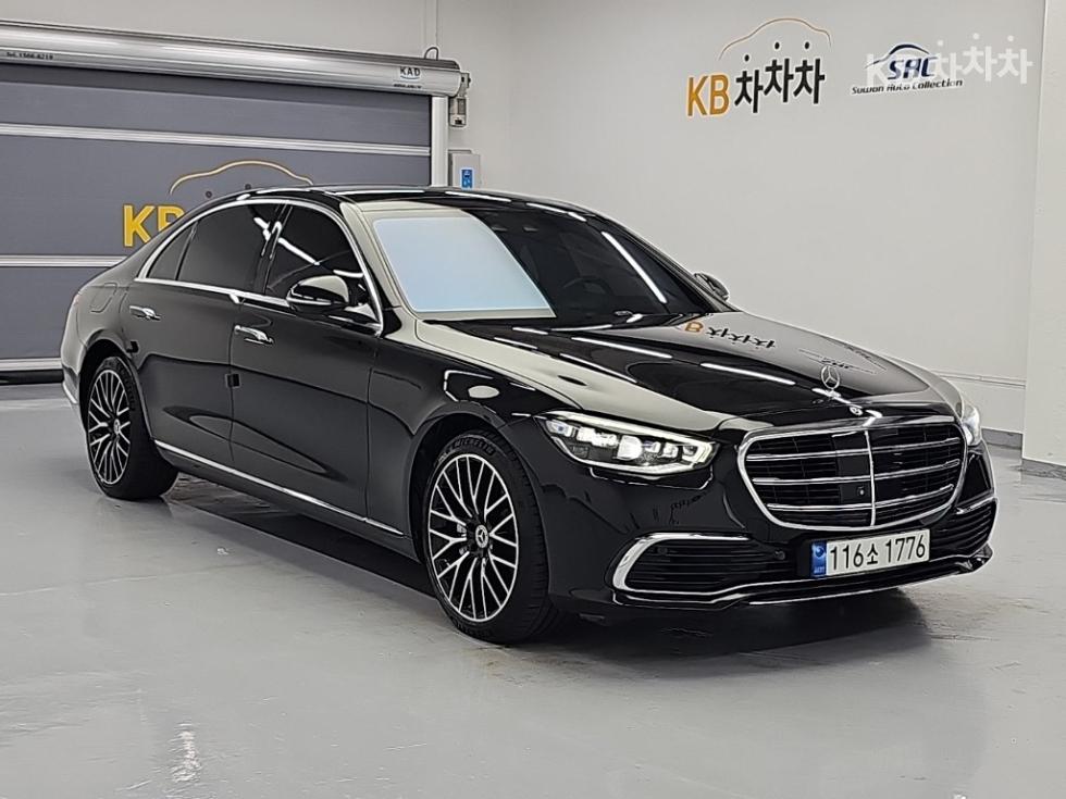 Mercedes-Benz S-Class BASE MODEL — фото 4