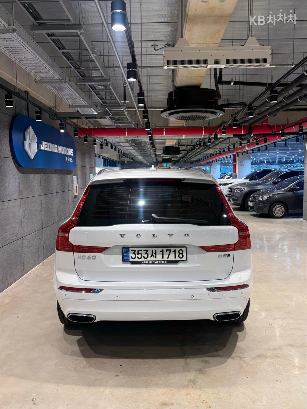 Volvo XC60 Inscription — фото 2