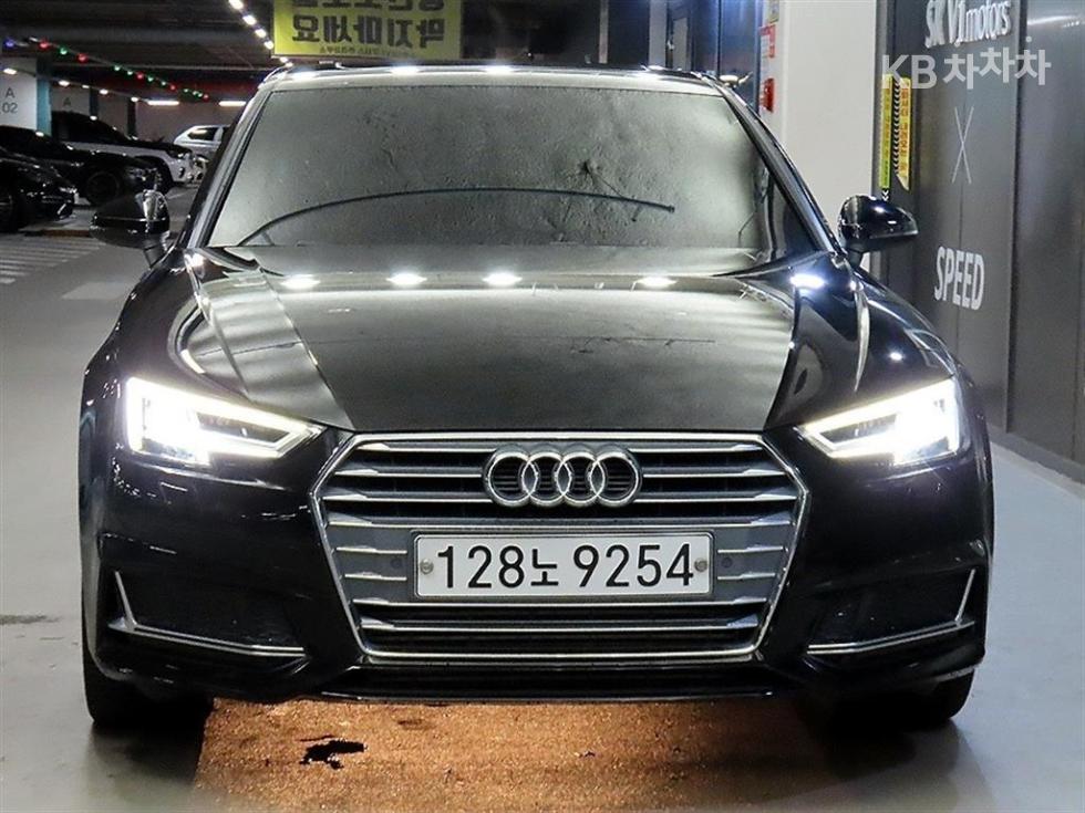 Audi A4 Premium — фото 2