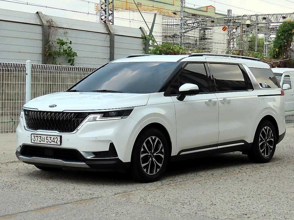 Kia Carnival NOBLESSE — фото 2
