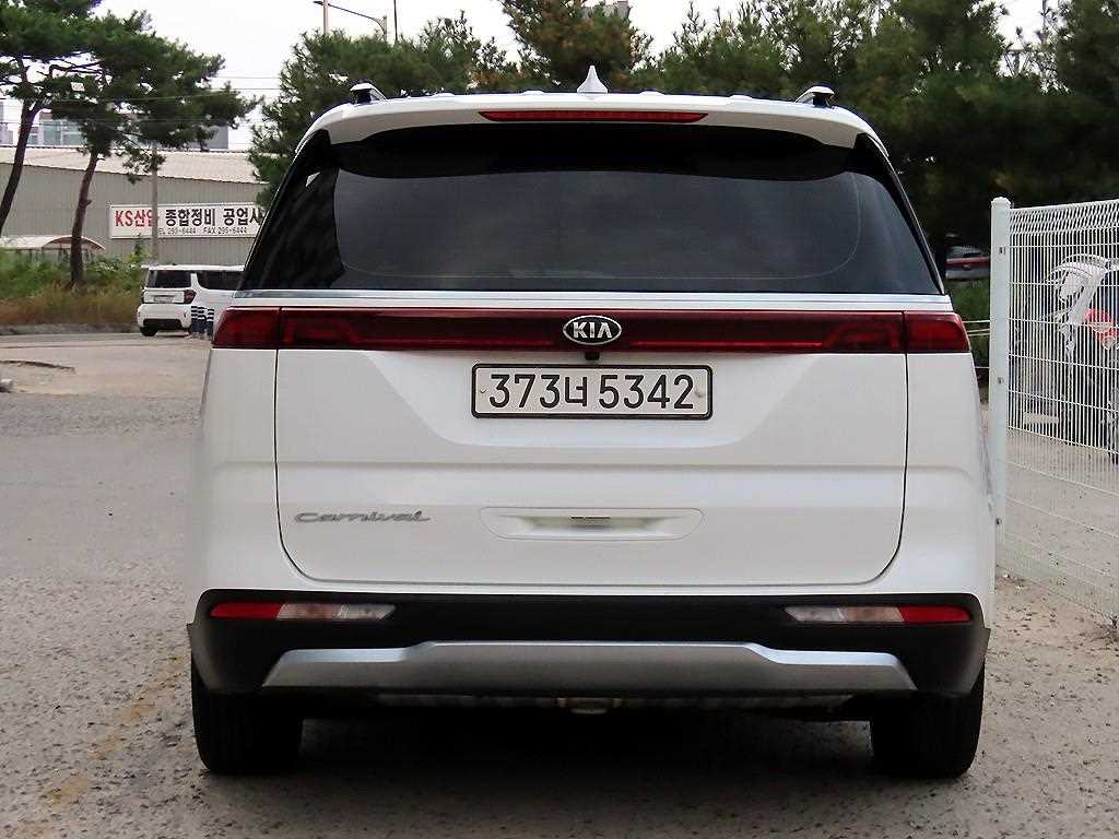 Kia Carnival NOBLESSE — фото 4