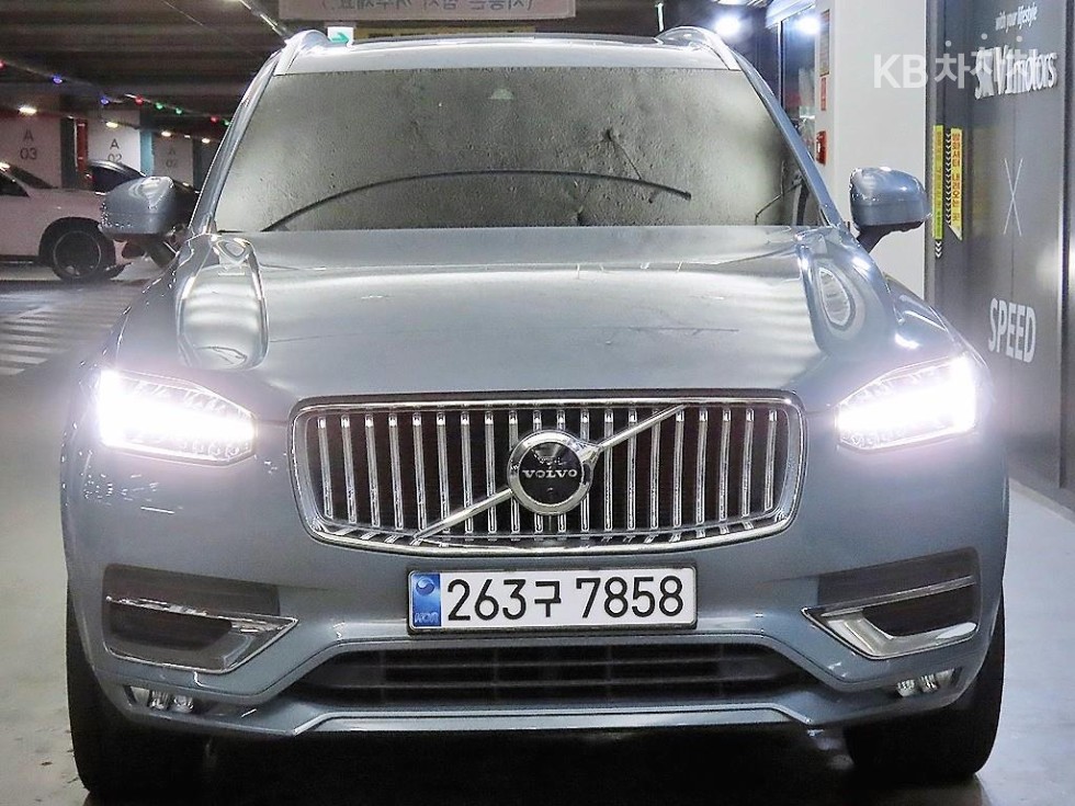 Volvo XC90 Inscription — фото 2