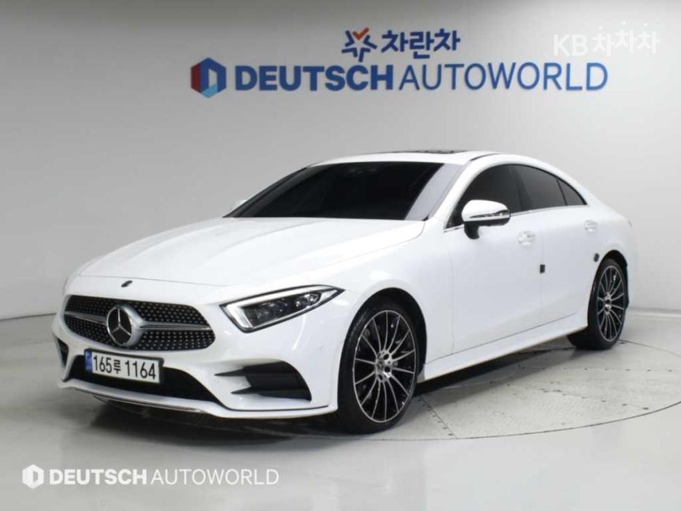 Mercedes-Benz CLS-Class AMG Line — фото 1