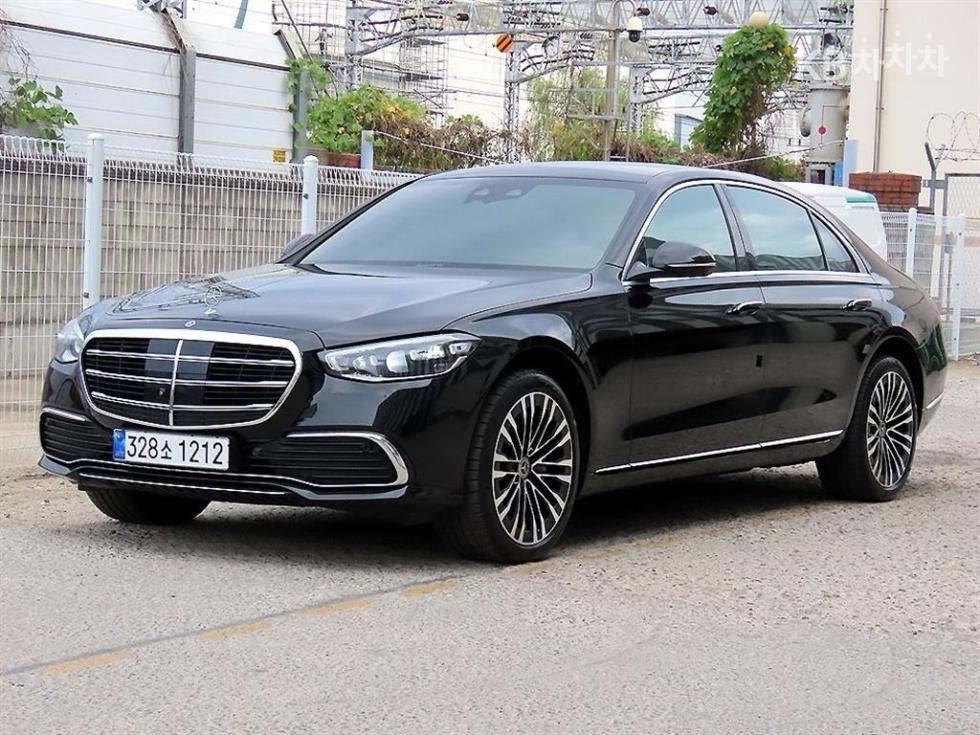 Mercedes-Benz S-Class BASE MODEL — фото 2