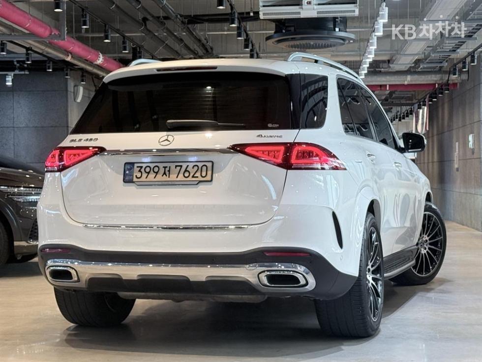 Mercedes-Benz GLE-Class — фото 4