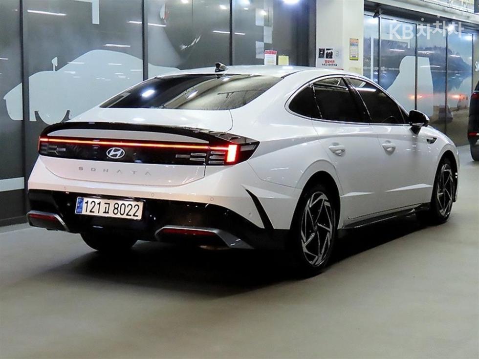 Hyundai Sonata INSPIRATION — фото 4