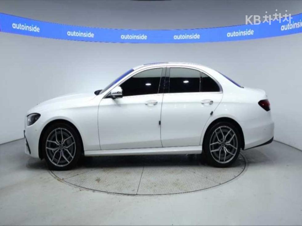 Mercedes-Benz E-Class AMG Line — фото 2