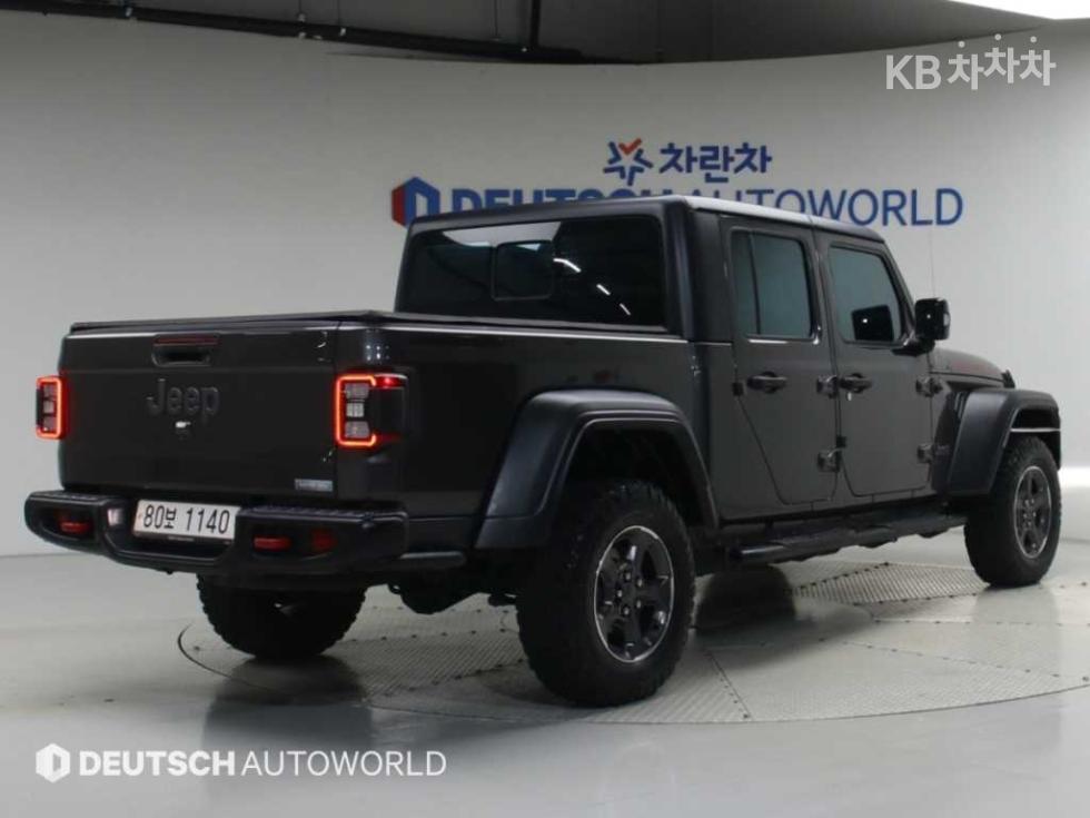 Jeep Gladiator Rubicon — фото 2