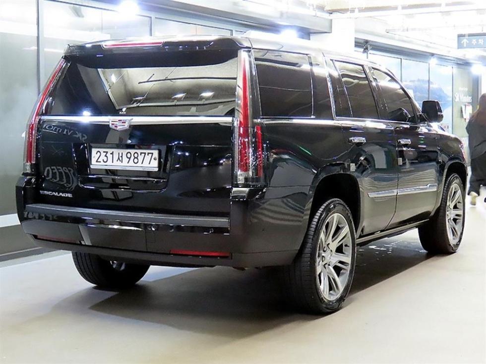 Cadillac Escalade (14~) — фото 4