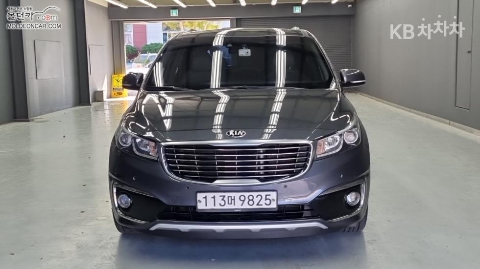 Kia Carnival — miniaturë 3
