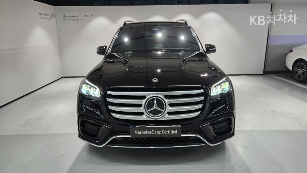 Mercedes-Benz GLS-Class BASE MODEL — фото 1