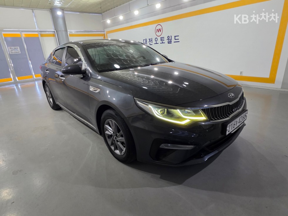 Kia K5 — miniaturë 3