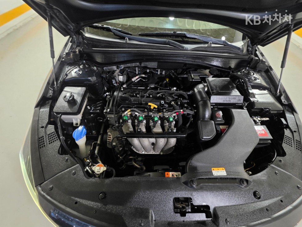 Kia K5 — miniaturë 18