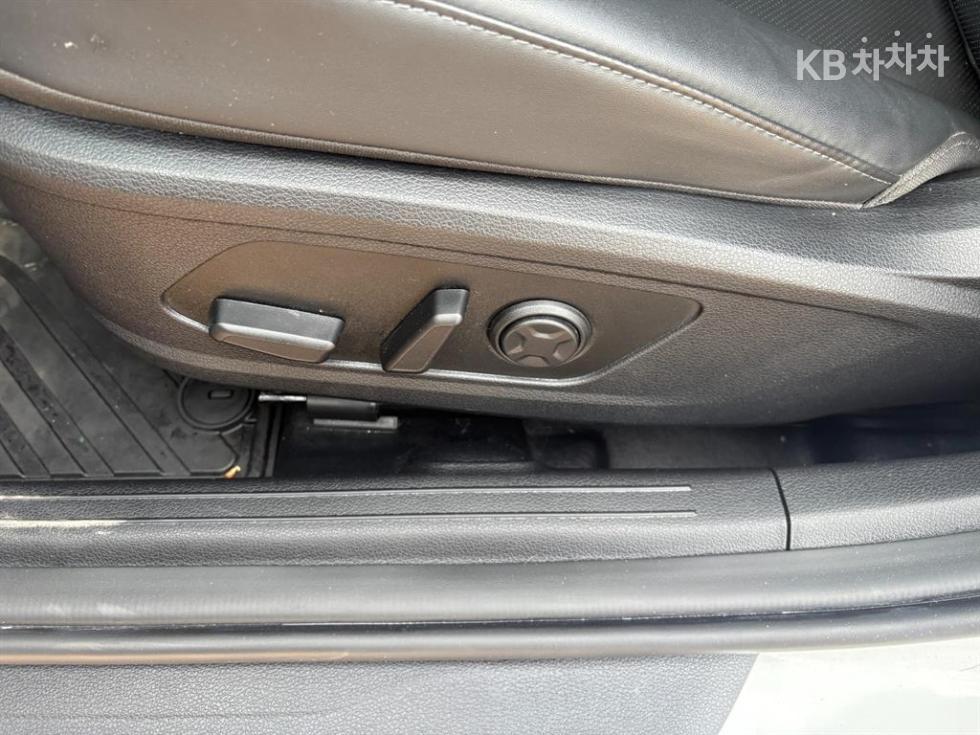 Hyundai Sonata — miniaturë 16