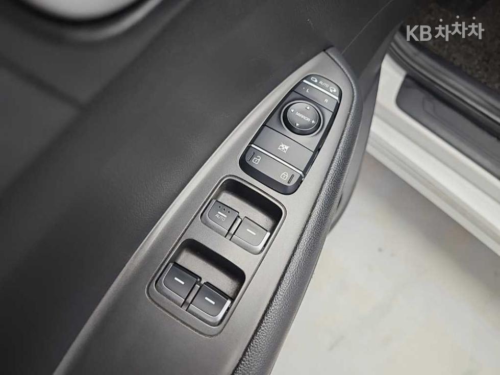 Kia K5 — miniaturë 17