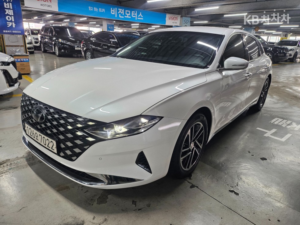 Hyundai Grandeur Premium — фото 2