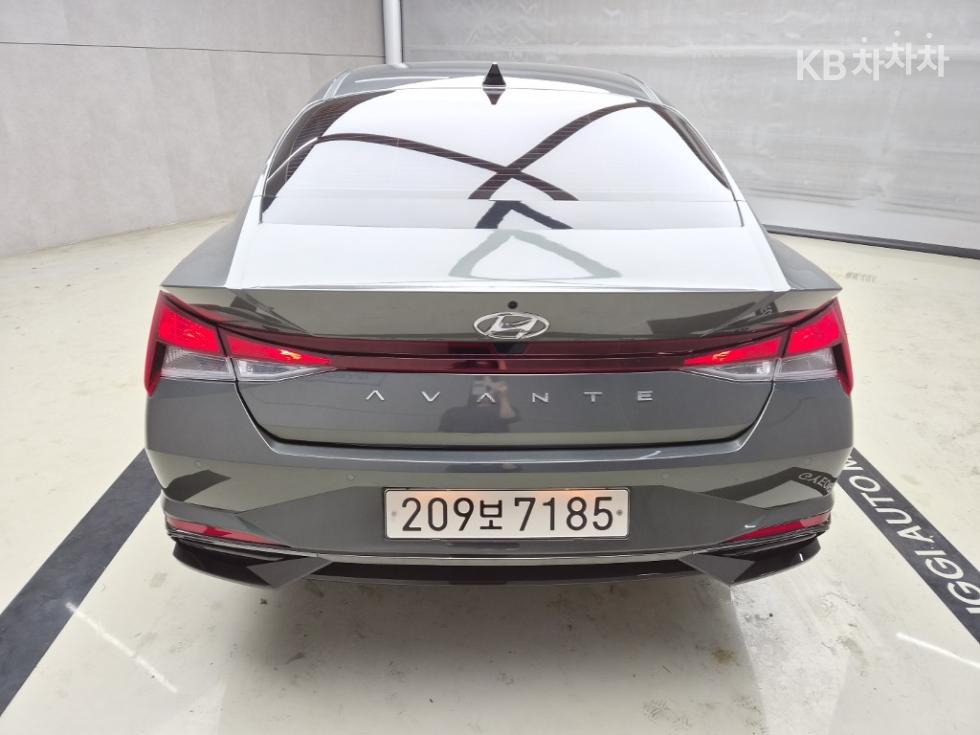 Hyundai Avante Smart — фото 3