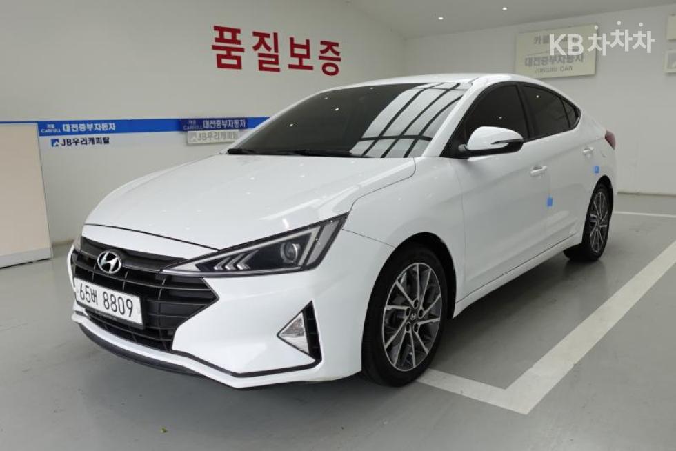 Hyundai Avante Style — фото 2