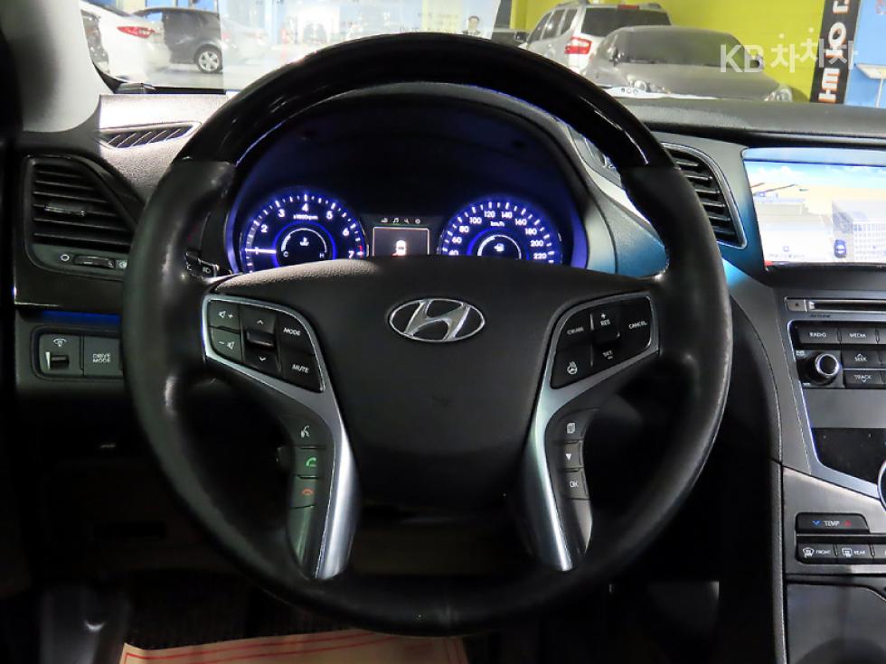 Hyundai Grandeur — miniaturë 8