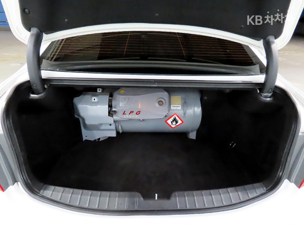Hyundai Grandeur — miniaturë 15