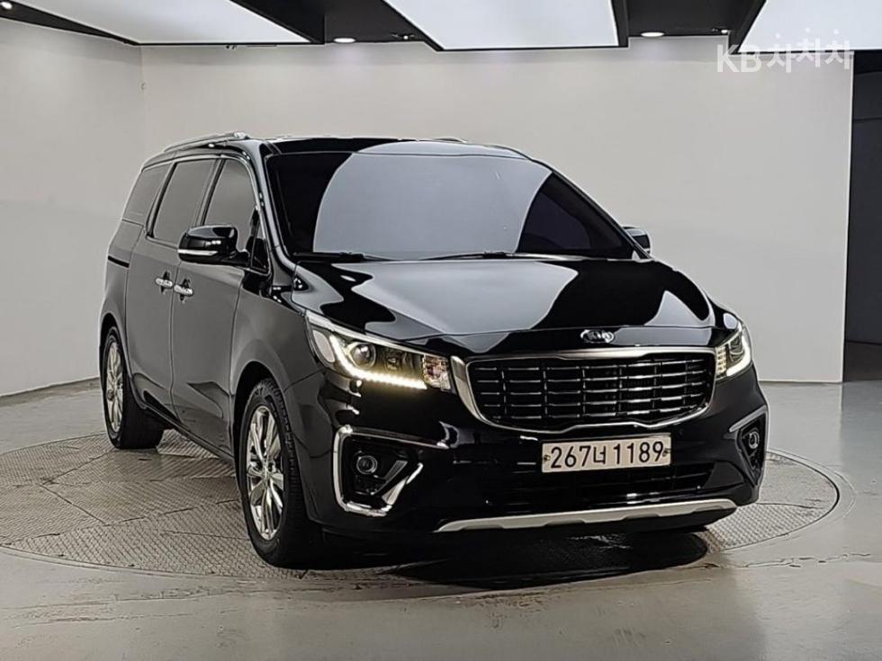 Kia Carnival PRESTIGE — фото 2