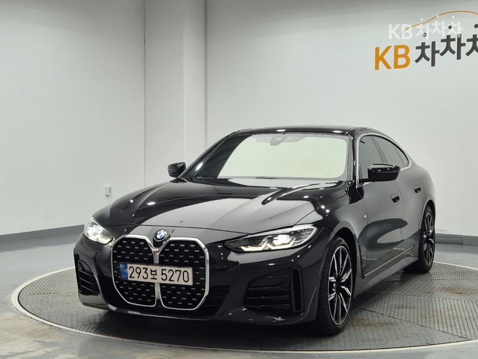 BMW 4 Series M Sport — фото 1