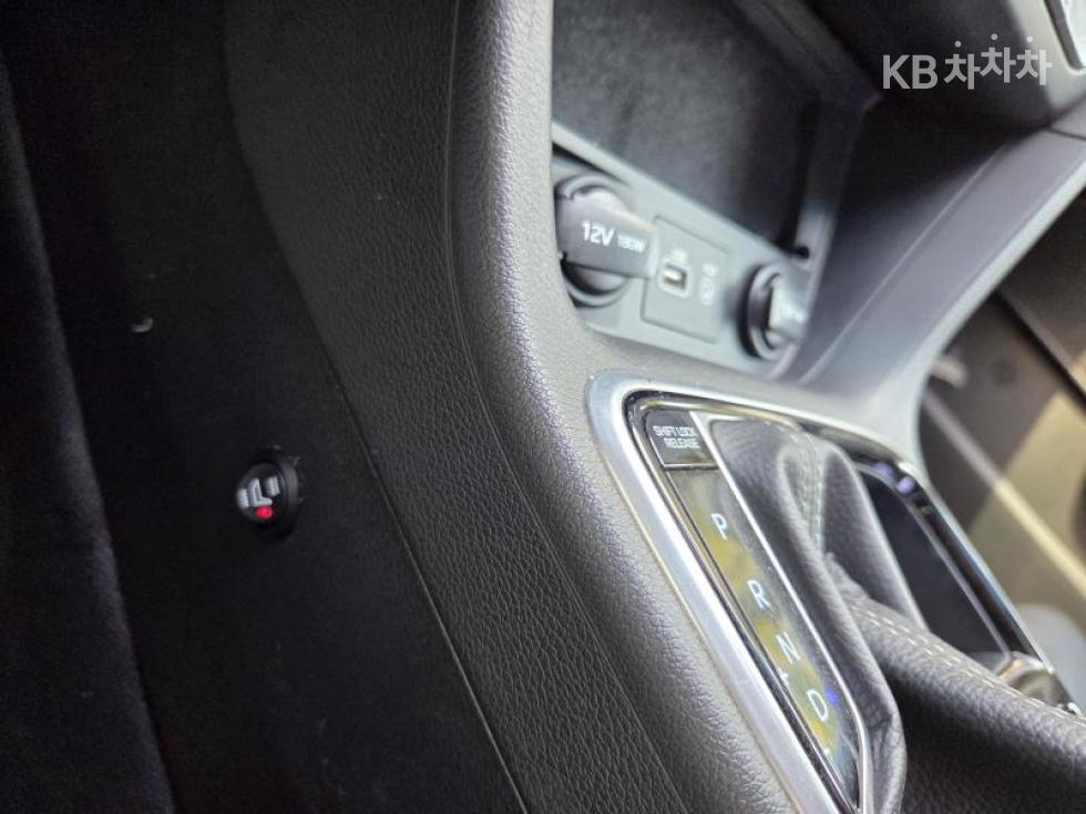 Kia K5 — miniaturë 15
