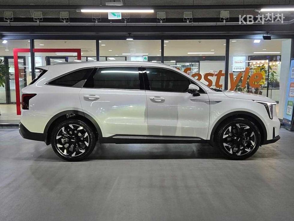 Kia Sorento SIGNATURE — фото 4
