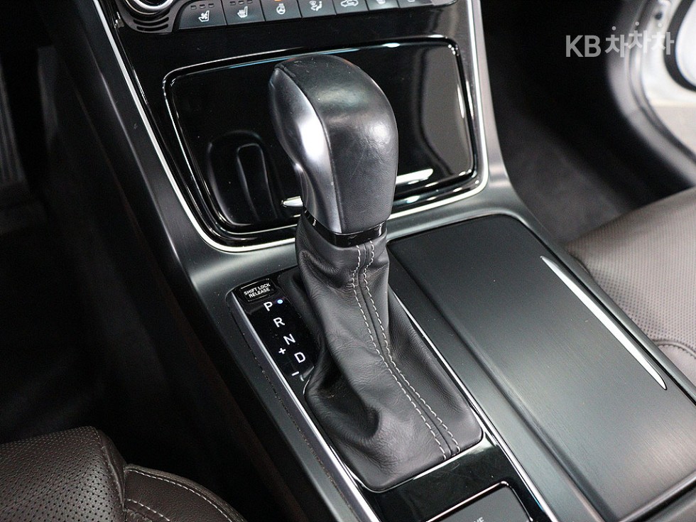 Hyundai Grandeur — miniaturë 15