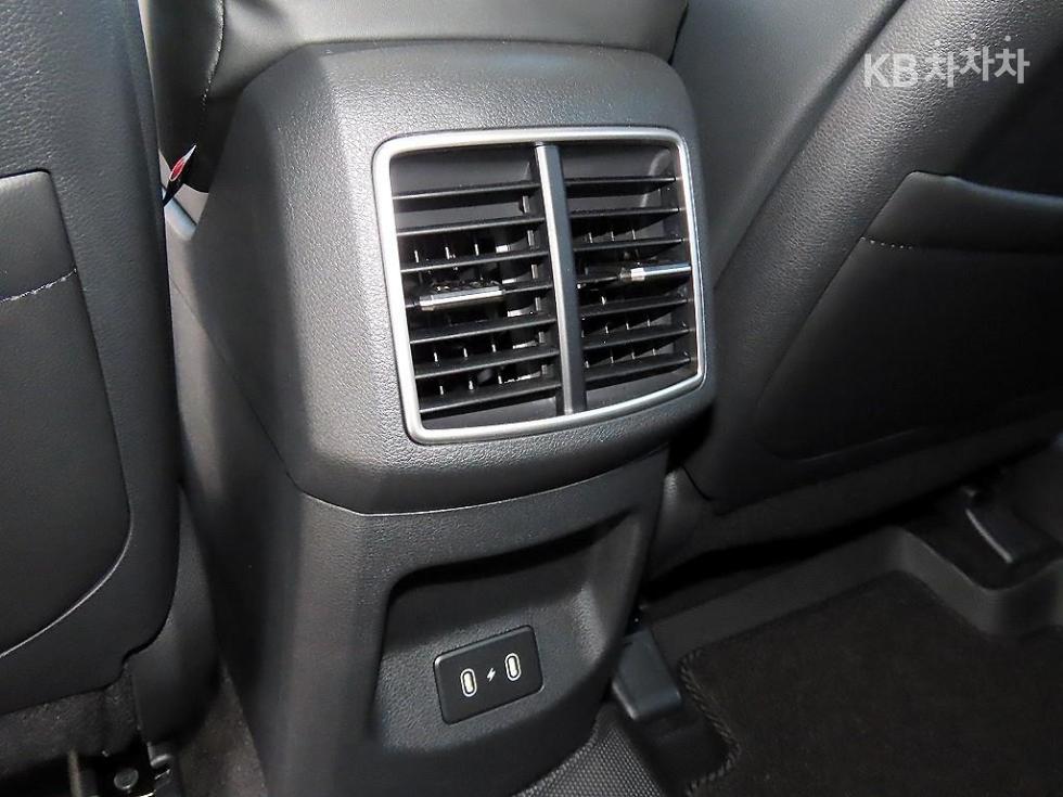Kia Sportage — miniaturë 17
