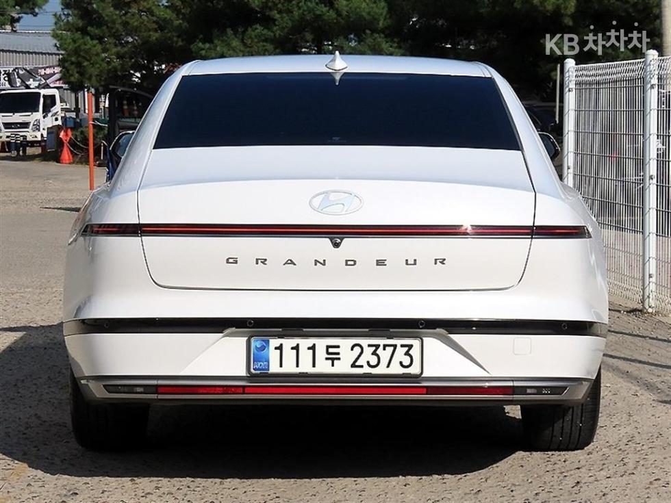 Hyundai Grandeur EXCLUSIVE — фото 4
