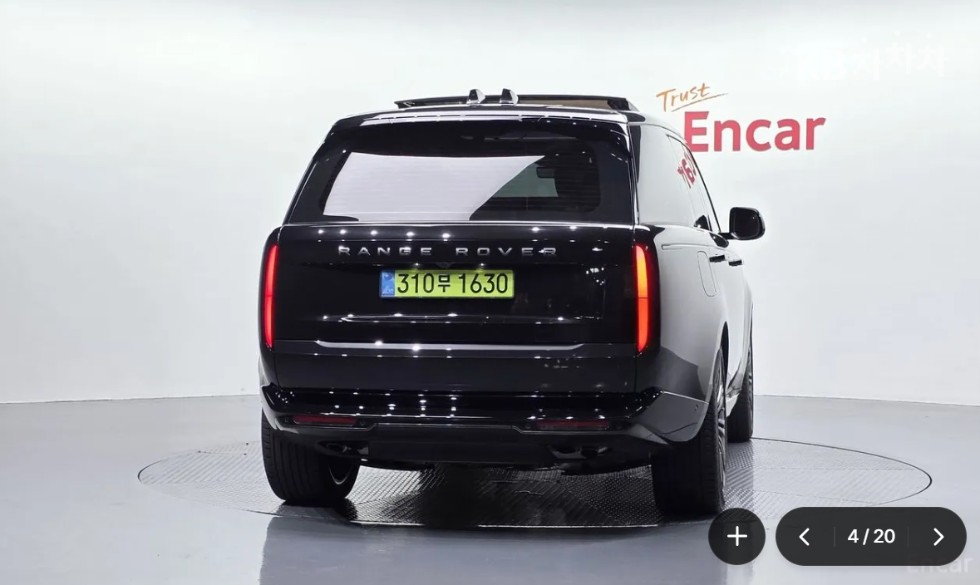 Land Rover Range Rover — miniaturë 3