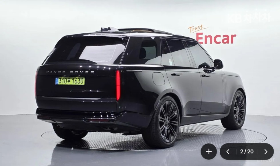 Land Rover Range Rover — miniaturë 4